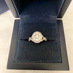1 carat white gold engagement ring